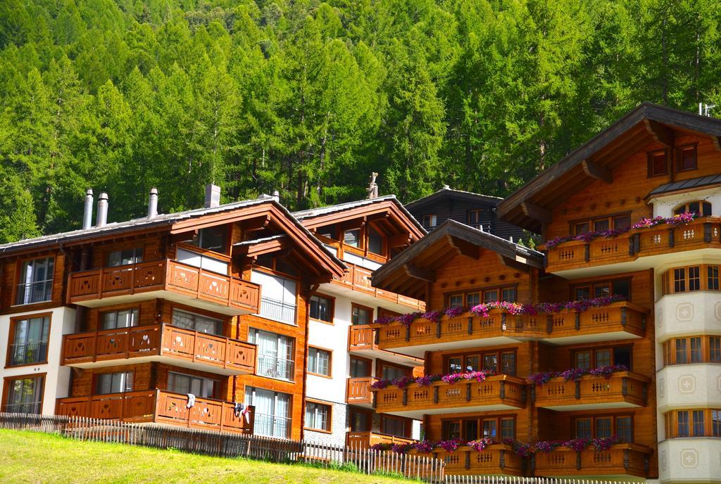 Jaegerhof Serviced Apartements Zermatt Værelse billede